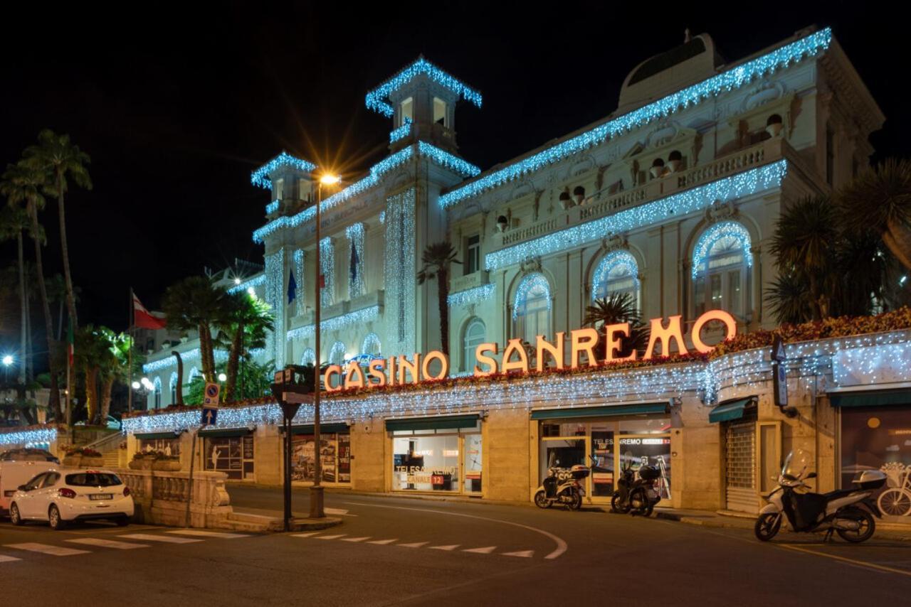 La Casa Di Ermes - Ampio Luminoso A Tre Minuti Dal Centro Apartamento Sanremo